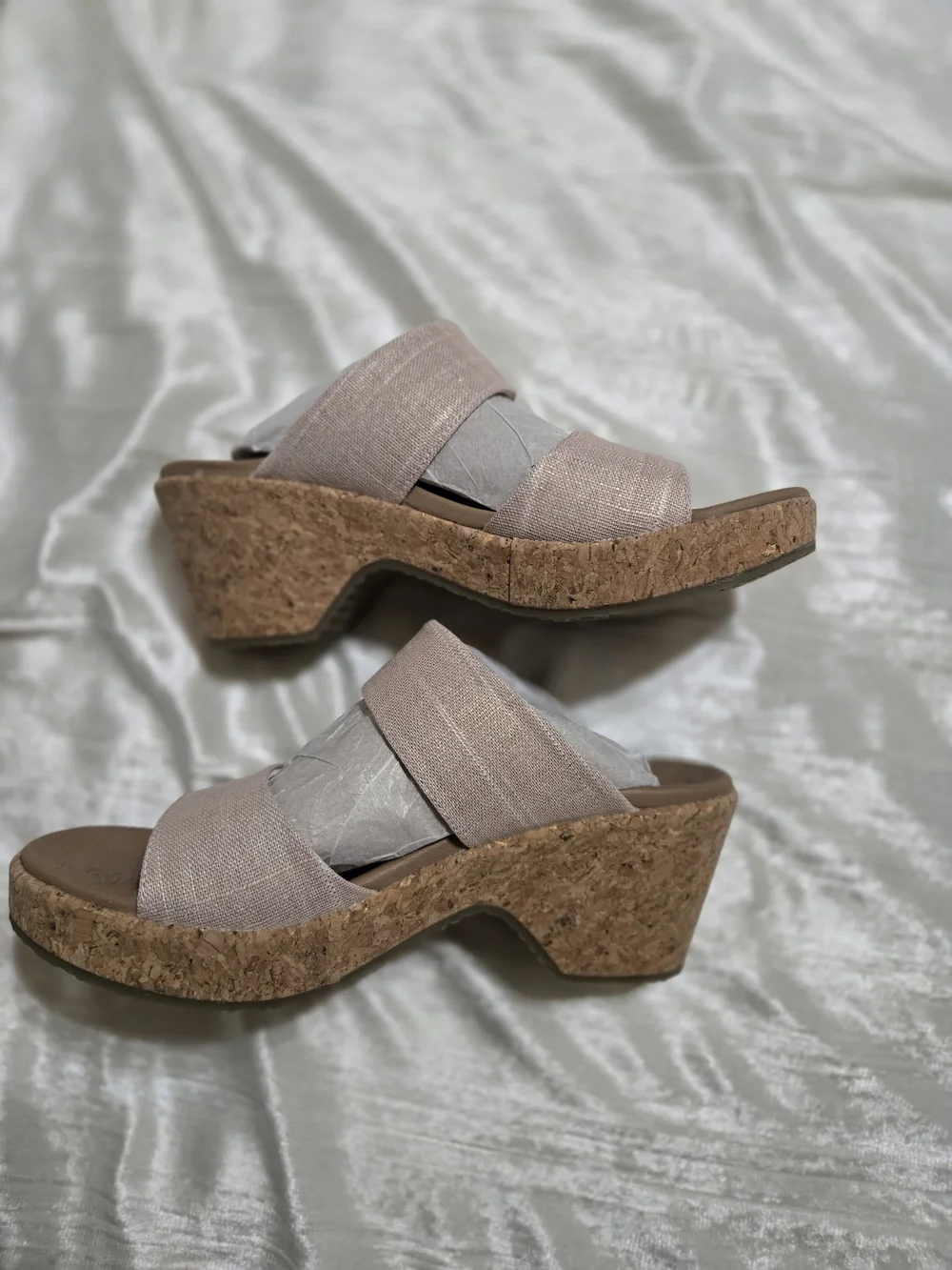 Beige Cork Wedge Sandals - Women Size 7 1/2 SKECHERS NWOB